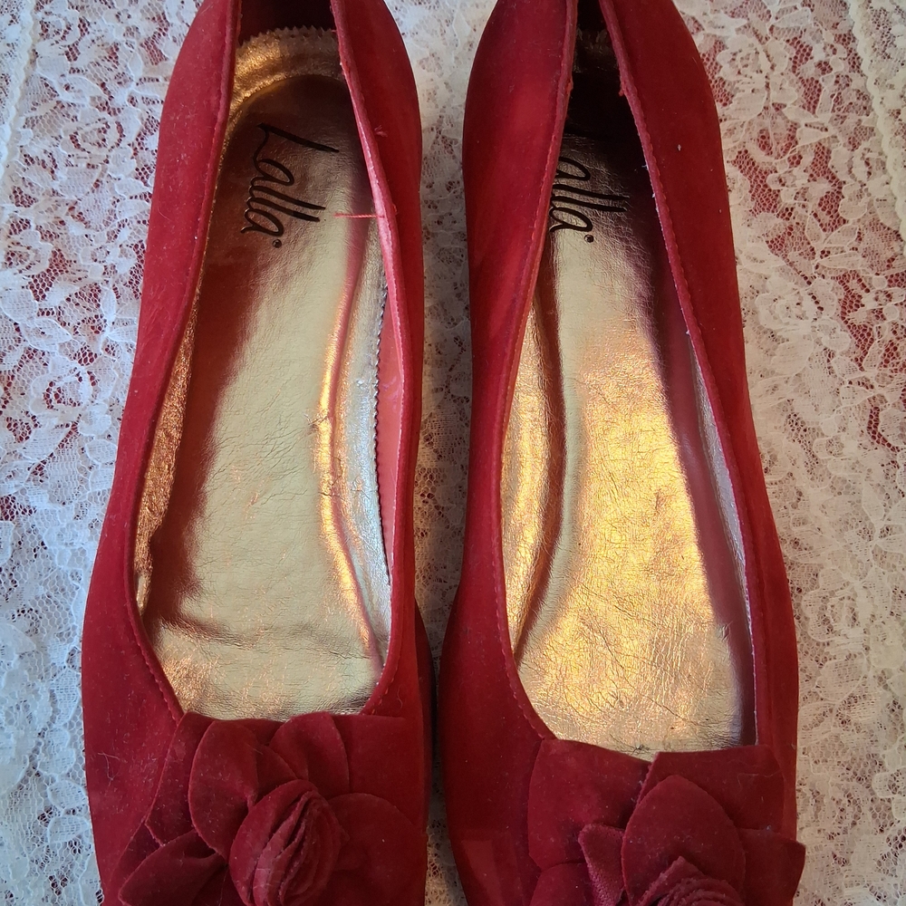Red Women's Flats with Floral Detail